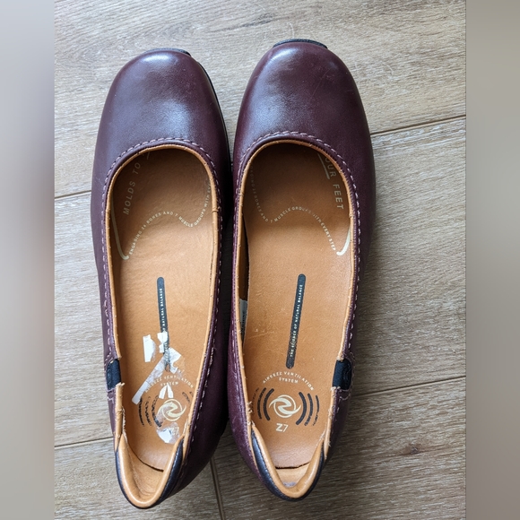 Aura Z7 Leather Shoes Burgundy Ballet shoes women's Size 9.5 - Picture 8 of 13